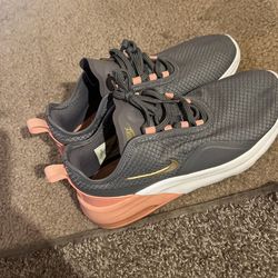 Nike Air Max Motion 2