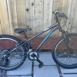 24” Trek mountain Bike