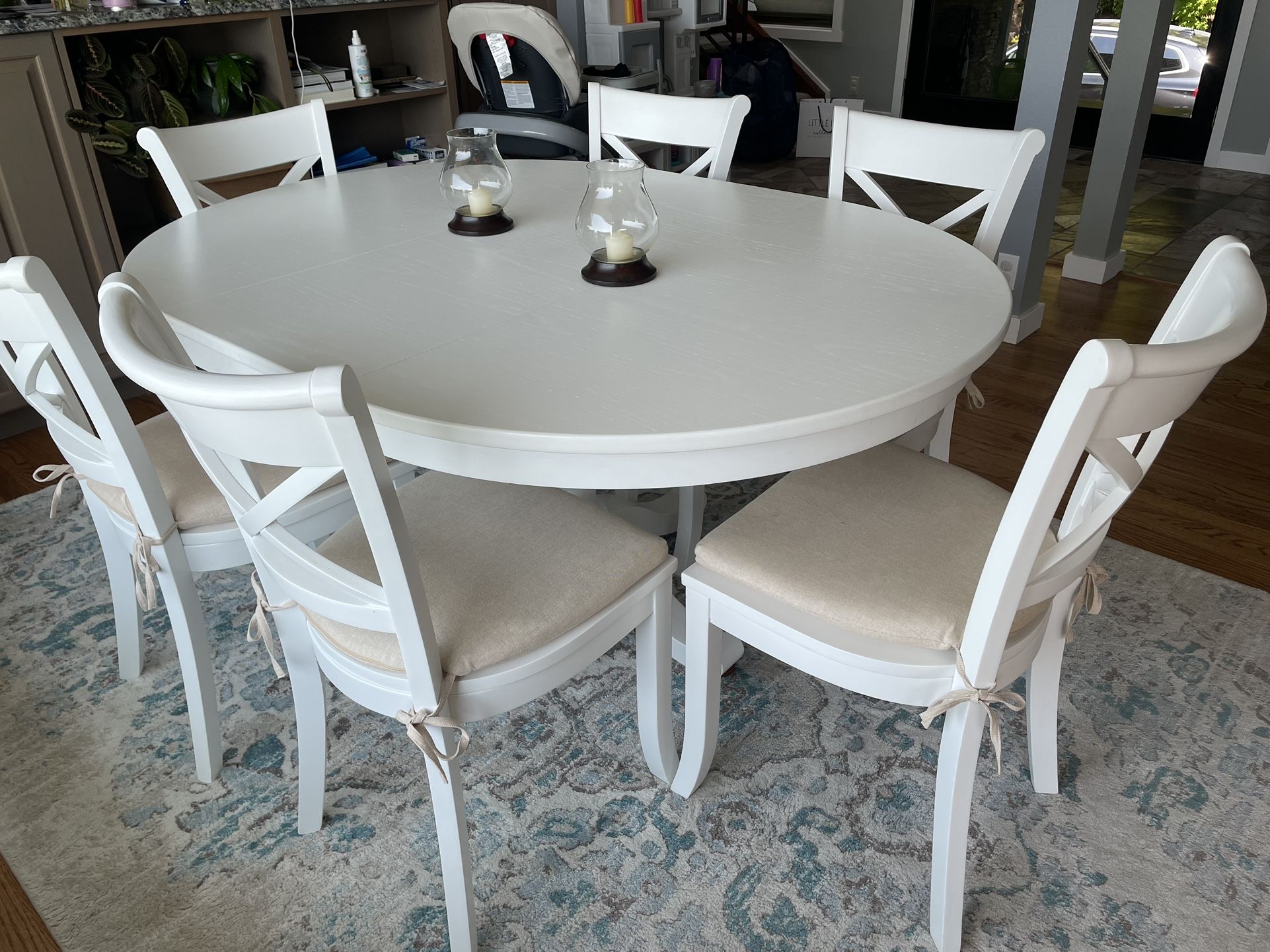 Crate And Barrel White Kitchen table