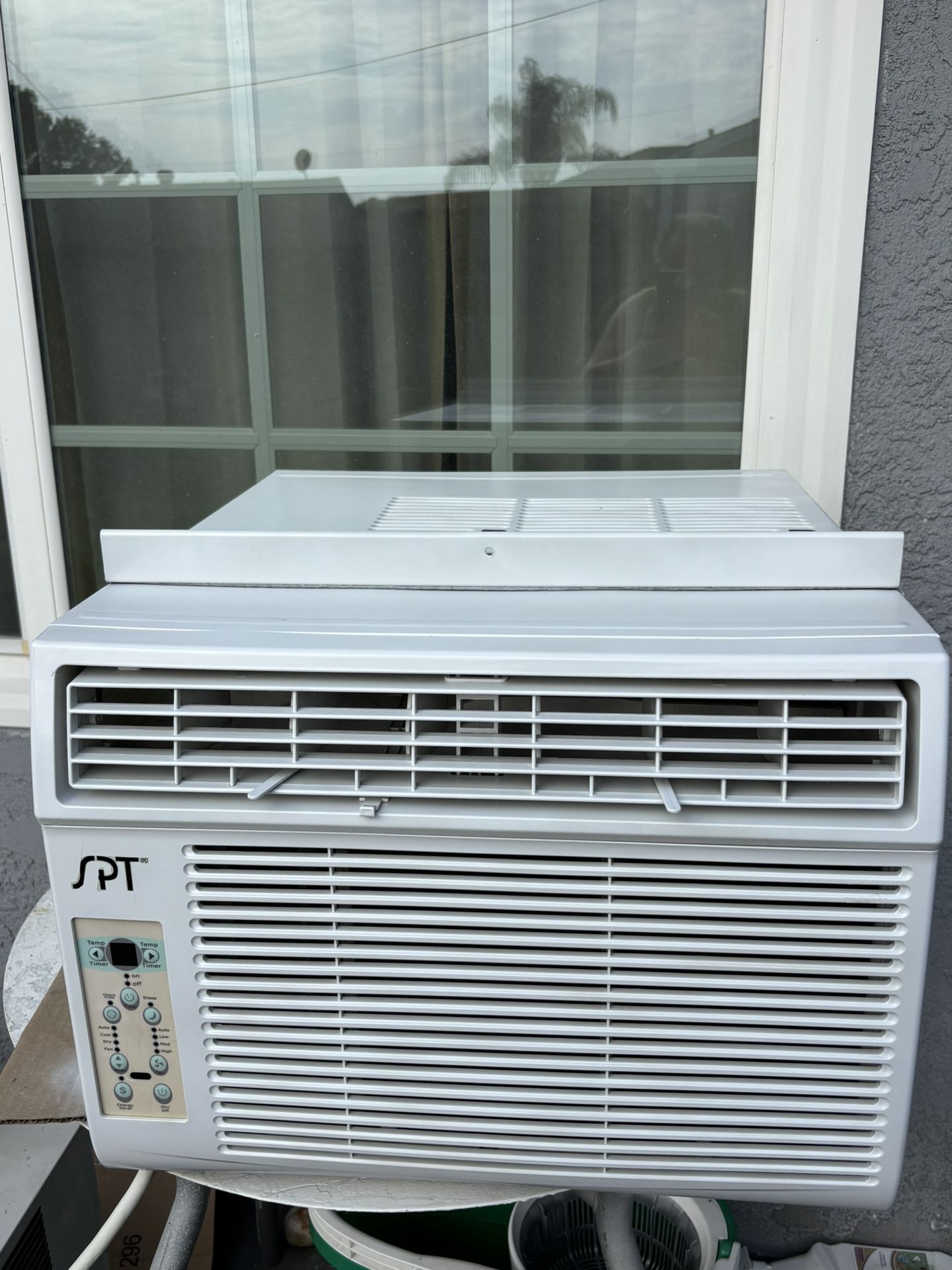 12000 K Air conditioner