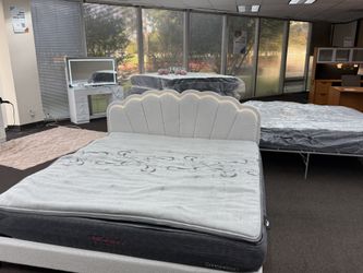 New King Size Bed With LED lights