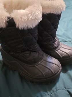 Snow Boots Size 10T