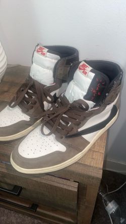 Travis Scott OG Jordan high mochas