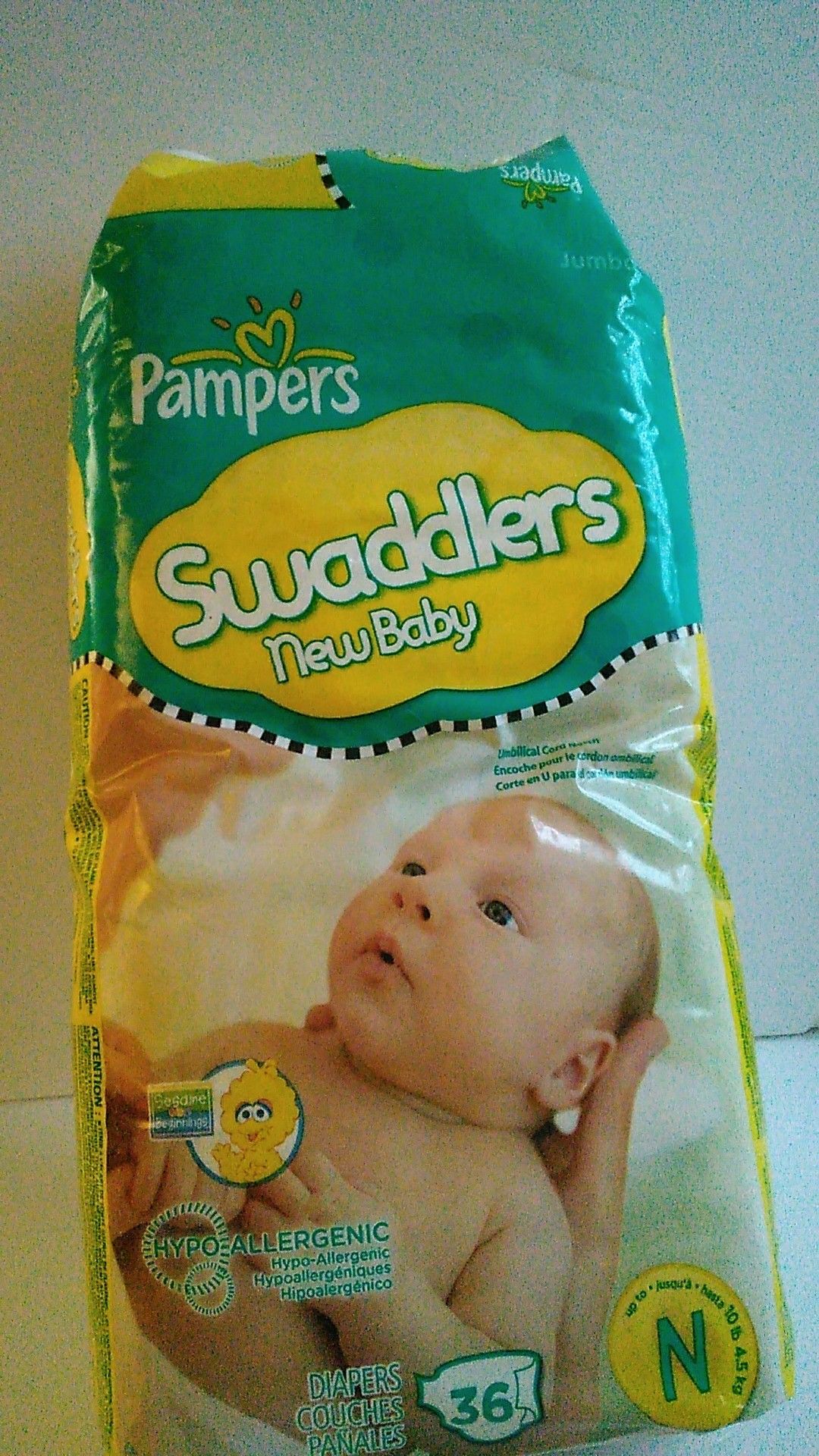 Pampers Swaddlers New Baby Size N Never Opened 2009