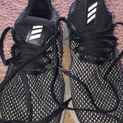 Boys Adidas Size 4