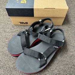 TEVA Women's Flatform Universal Sandal