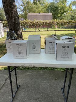 Lighting Par 38 New!!!! 5.00each