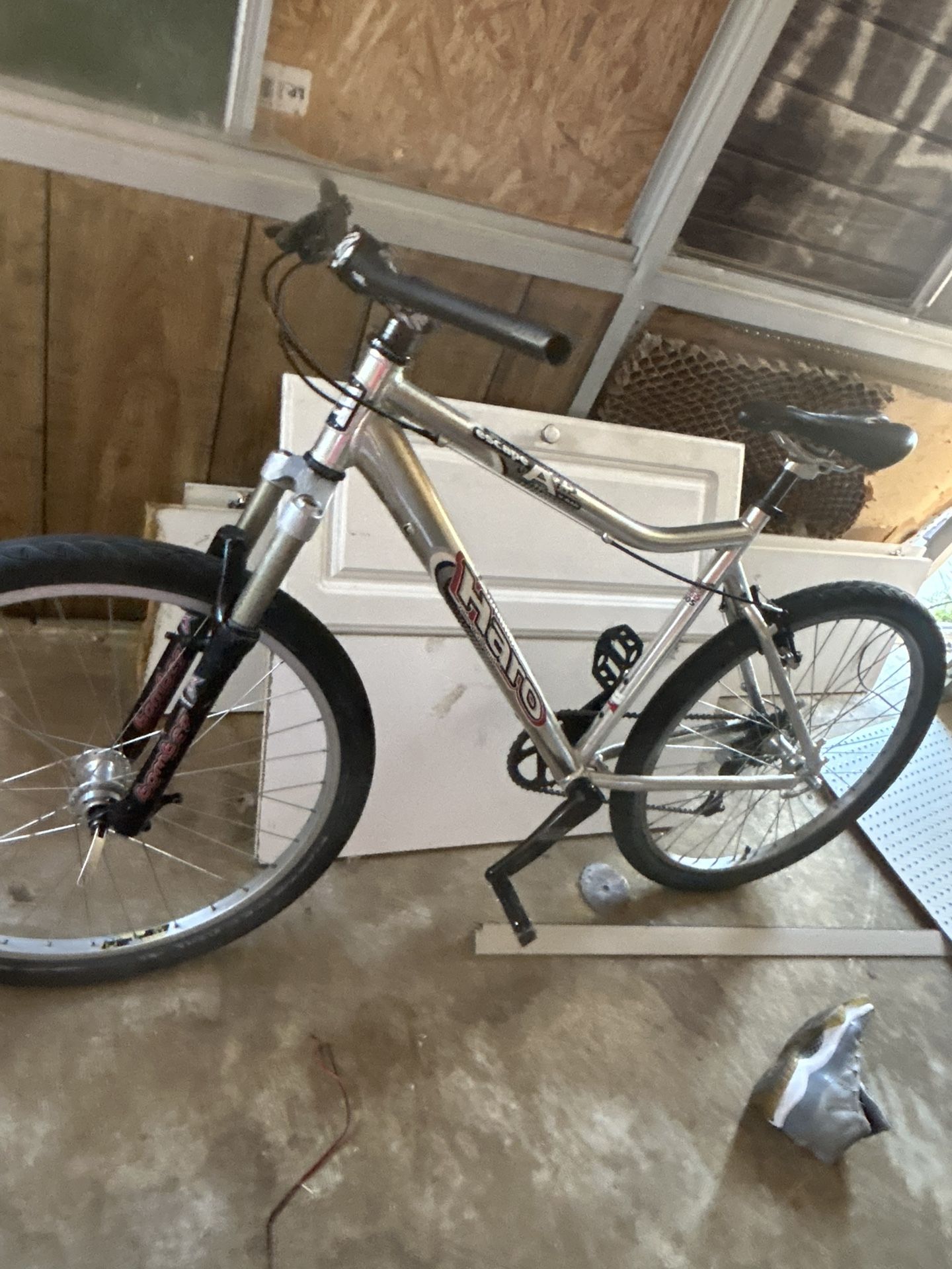 Upgraded HARO Mtb