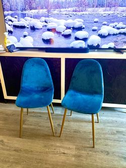 Set of 2 Teal Velvet Dining Chairs with Gold Legs – Modern Accent Chairs