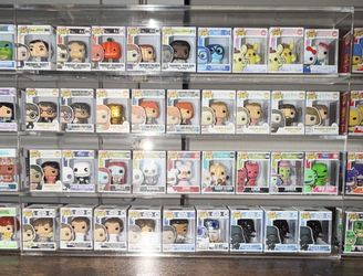 180 Itty Bitty Funko Pop Collection w/ Acrylic Cases and 1 extra