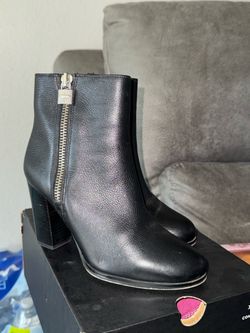 MK ankle boots