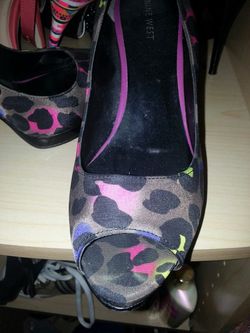 Nine west multi colored leopard heels
