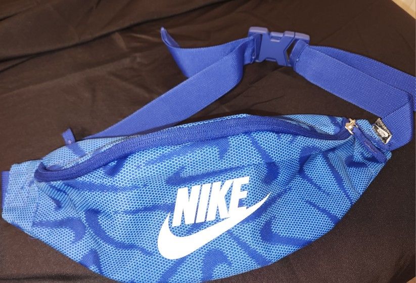 Nike Waist Bag Fanny Pack 