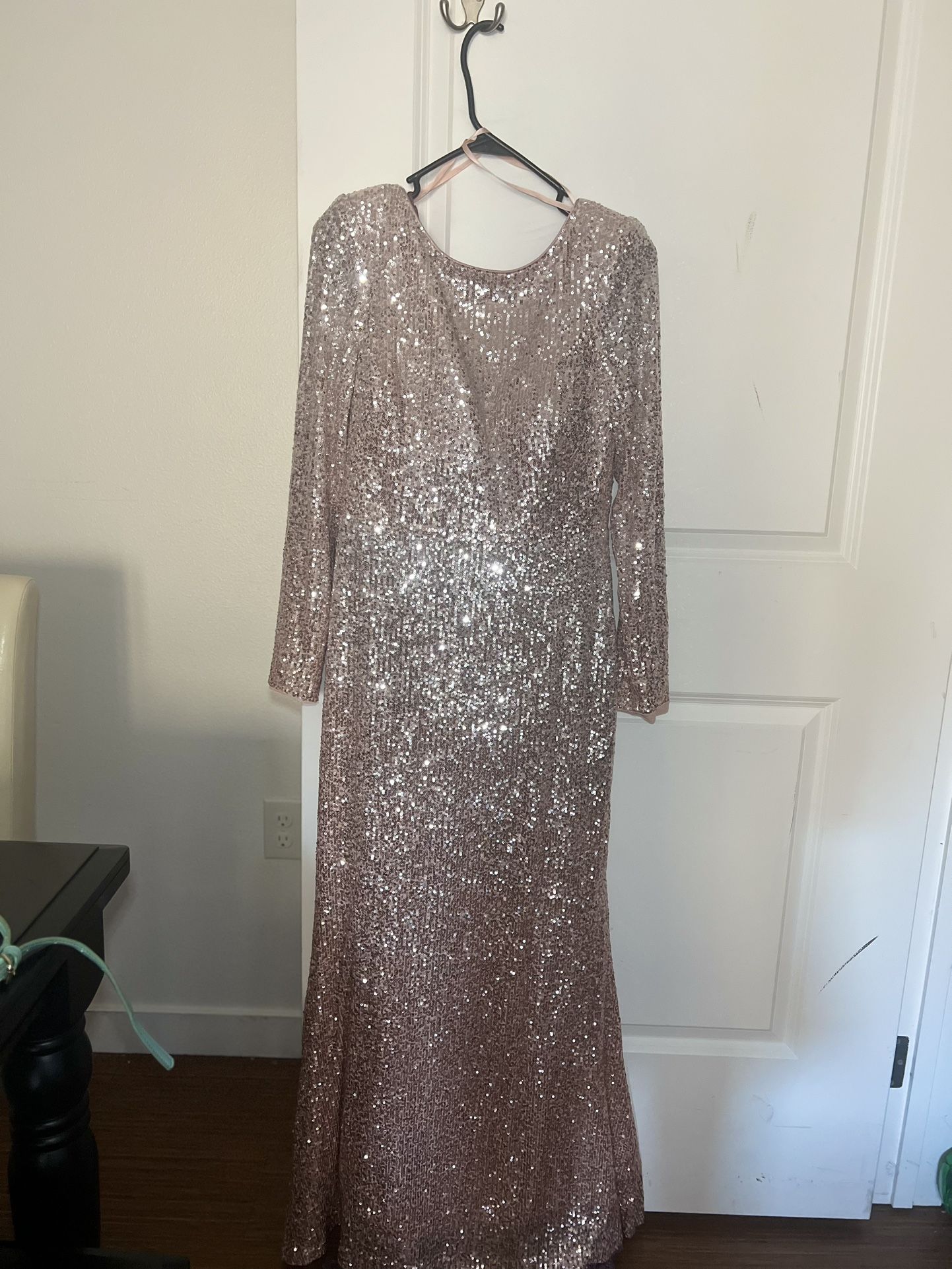 Rose gold Dress - www.desnorhaar.be
