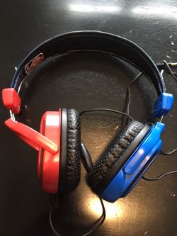 2010 NBA All-Star Game SkullCandy Headphones 2010 Dallas NBA AllStar Game Headsphones
