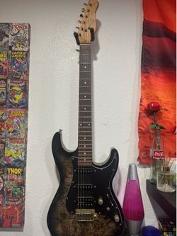 Michael Kelly custom guitar