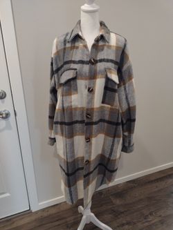 Long Warm Shirt/Coat, Size M/L, Has Pockets. Good Condition 