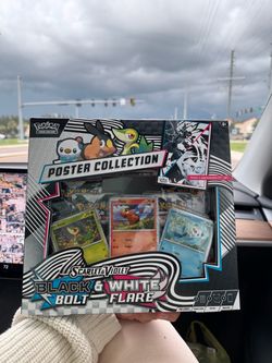 Pokémon TCG Poster Collection Box w/ Promo, Scarlet & Violet B&W Bolt & Flare