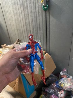 Marvel Legends figure Spider-Man Pizza Retro series
