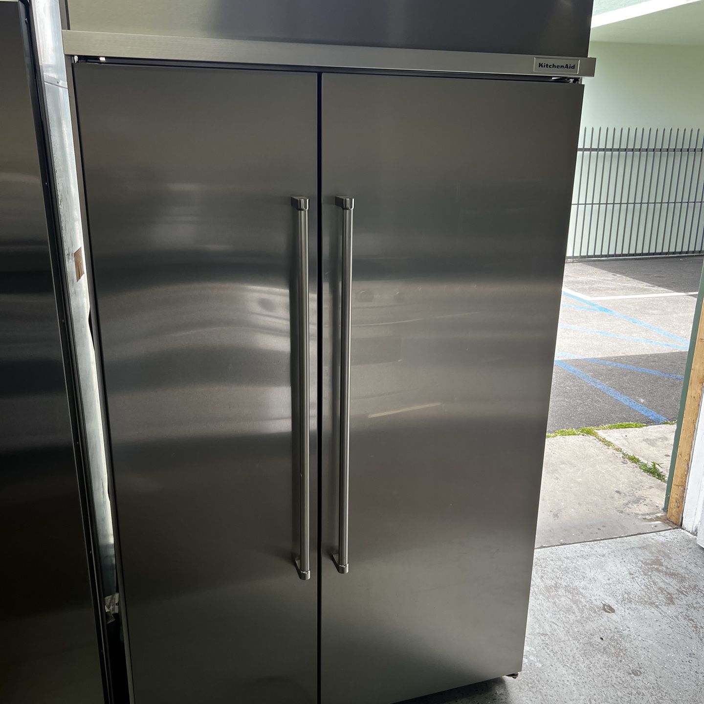 Kitchen Aid 48”wide Stainless Steel Built In Refrigerator Side By Side 