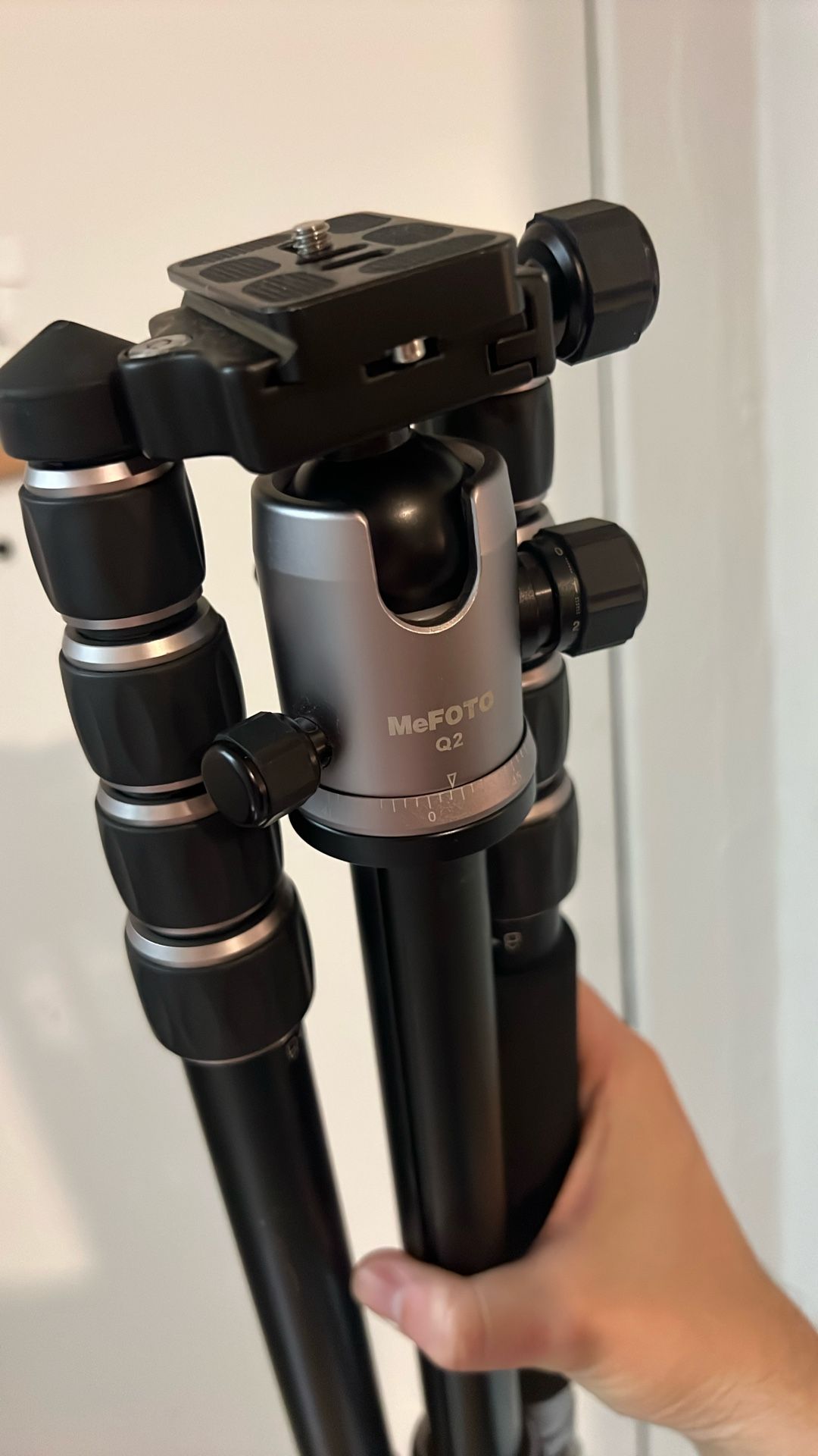 MeFoto Q2 - Travel Tripod + Monopod with Bag
