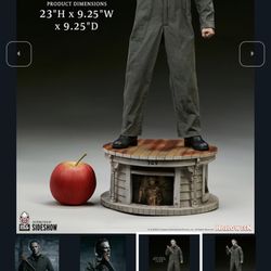 Michael Myers Statue With Light Up Pumpkin