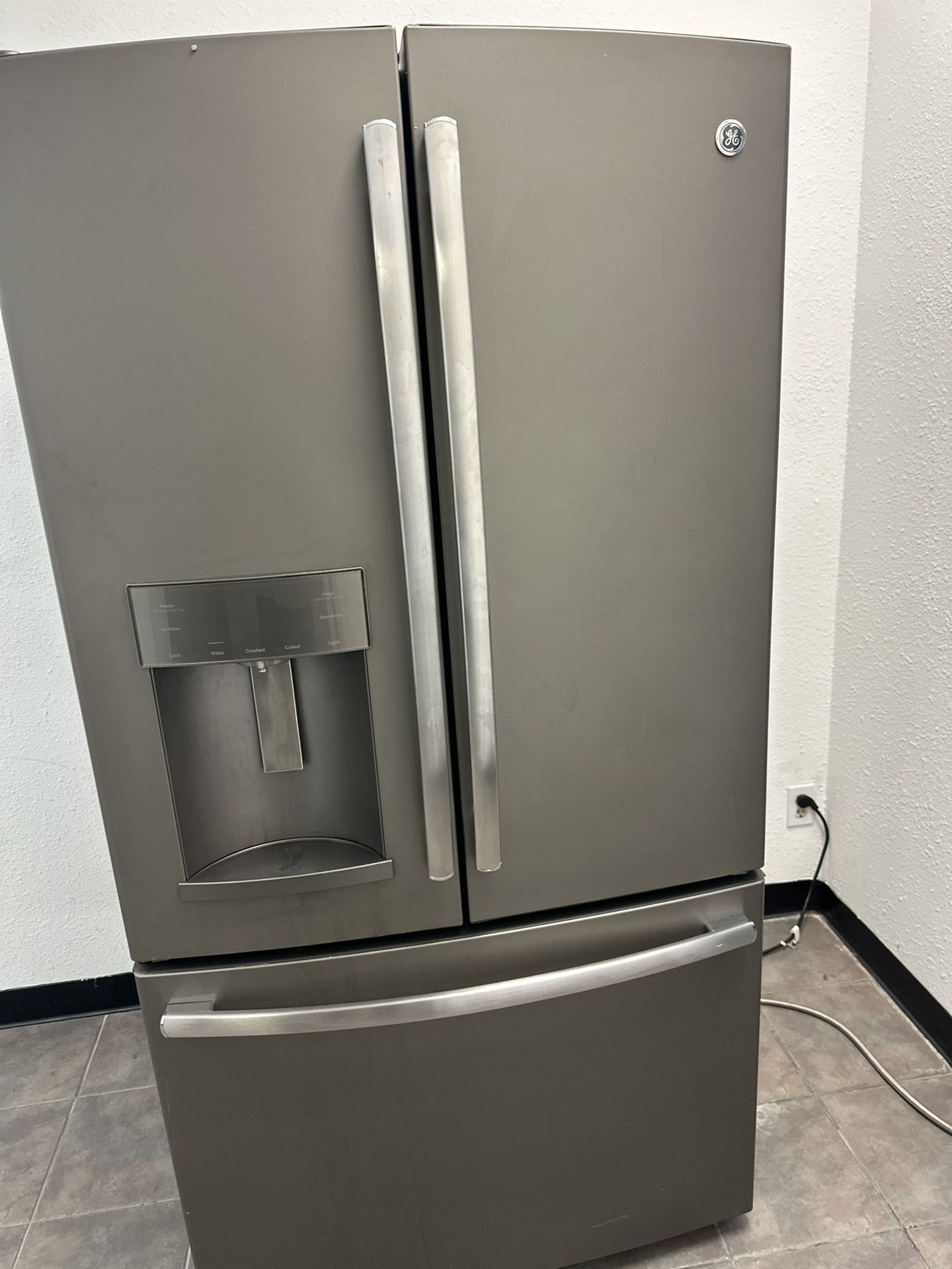 GE Bottom Freezer Refrigerator