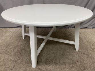White Round Taper Leg Coffee Table