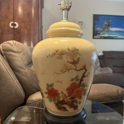 Rare 20th Century Chinoiserie Lamp