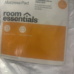 Room Essentials Microfiber Mattress Pad - XL twin