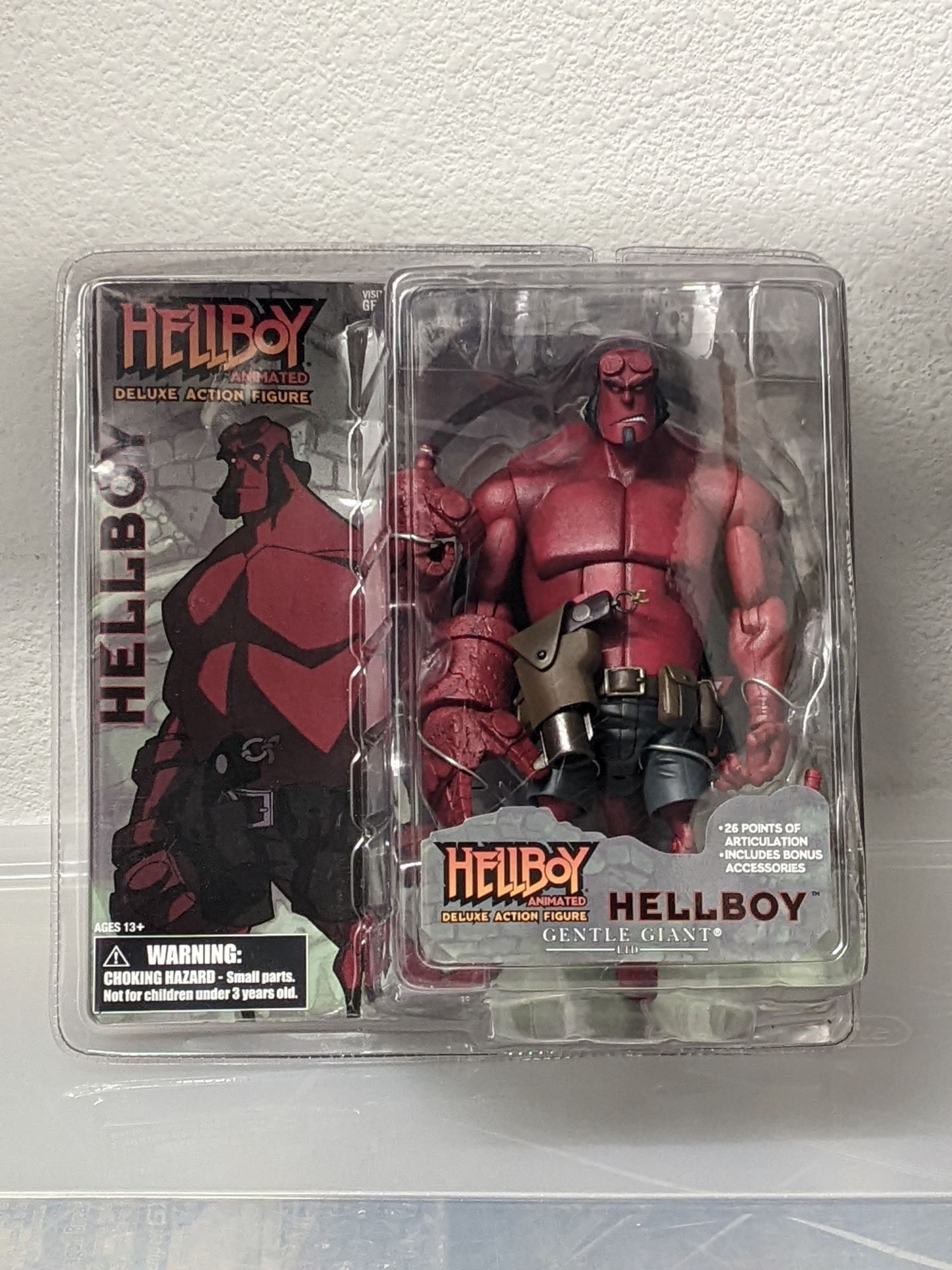 Hellboy Gentle Giant Action Figure New