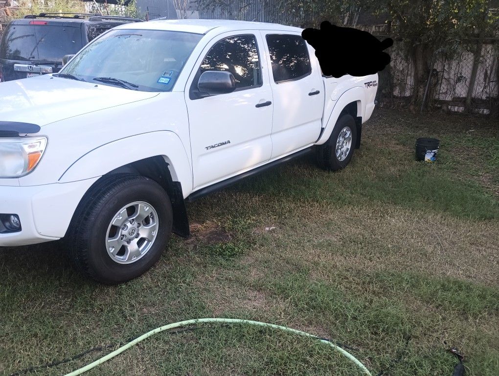 2014 Toyota Tacoma