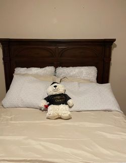 Queen bed