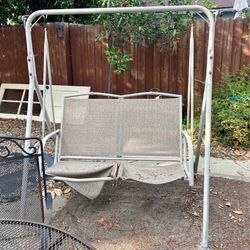 Outdoor Patio Swing 