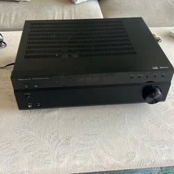 INSIGNIA Bluetooth amplifier audio