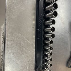 12 pc 3/8" Drive 6-Point Metric Flank Drive® Deep Socket Set (8-19 mm) Selling $200 Retail 358.86