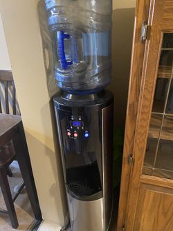 Water Dispenser