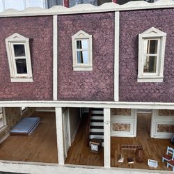 Vintage doll house