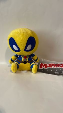 Funko Mopeez Plush Figure Marvel Yellow Deadpool