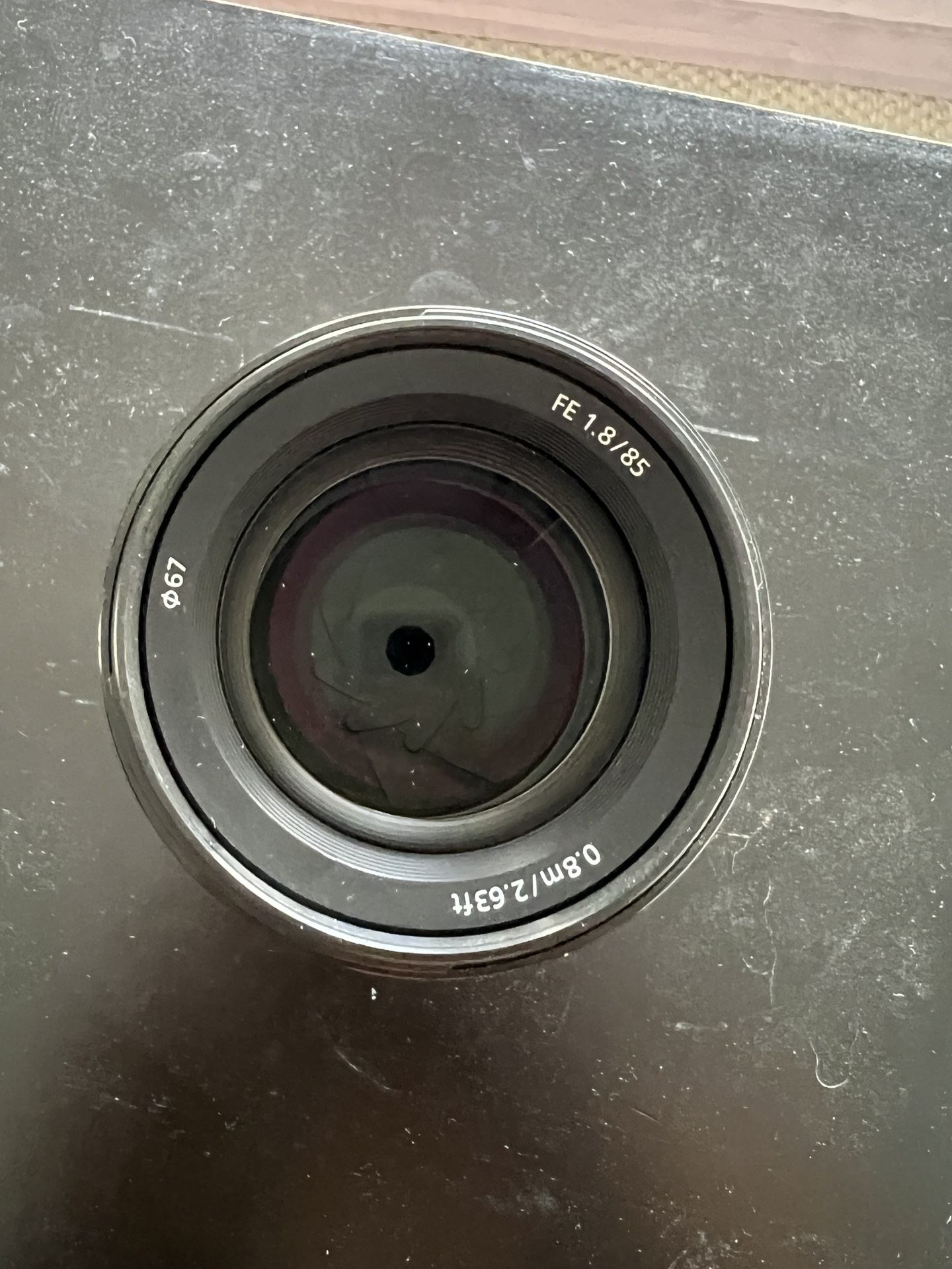 Sony FE 85mm F/1.8 Telephoto Prime Lens