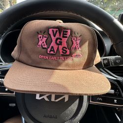 Travis Scott Las Vegas Utopía hat