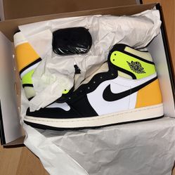 Jordan Retro 1 Volt
