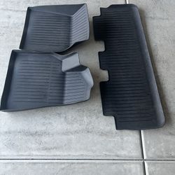 TESLA MODEL Y all Weather mats (TESLA Brand)