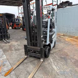 Forklift 