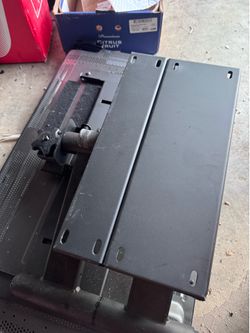 Large articulating tv bracket