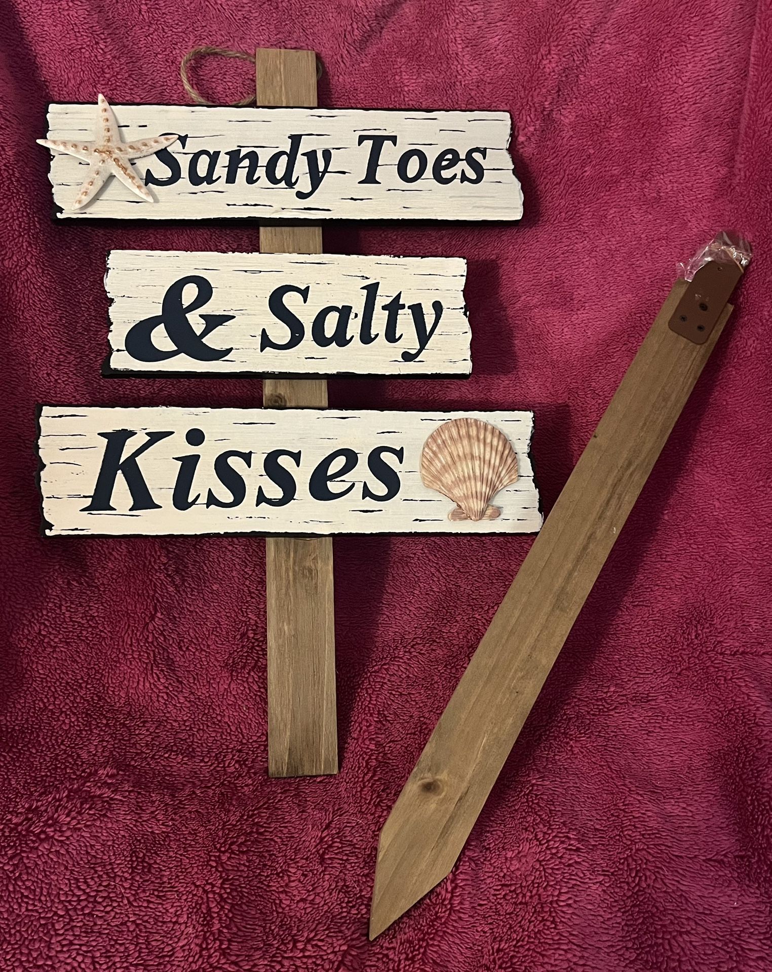 Coastal Wooden Yard Stake Sign Sandy Toes & Salty Kisses 36” x 12” NEW in Box!