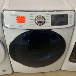Samsung 7.5 cu. ft. Dryer with Steam in White, ENERGY STAR FG 
