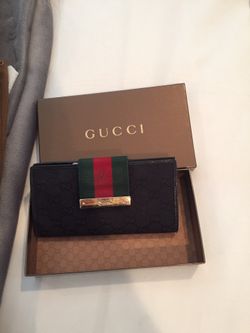 Gucci wallet