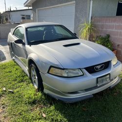 2003 Ford Mustang