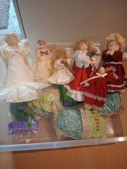 6 vintage angel dolls